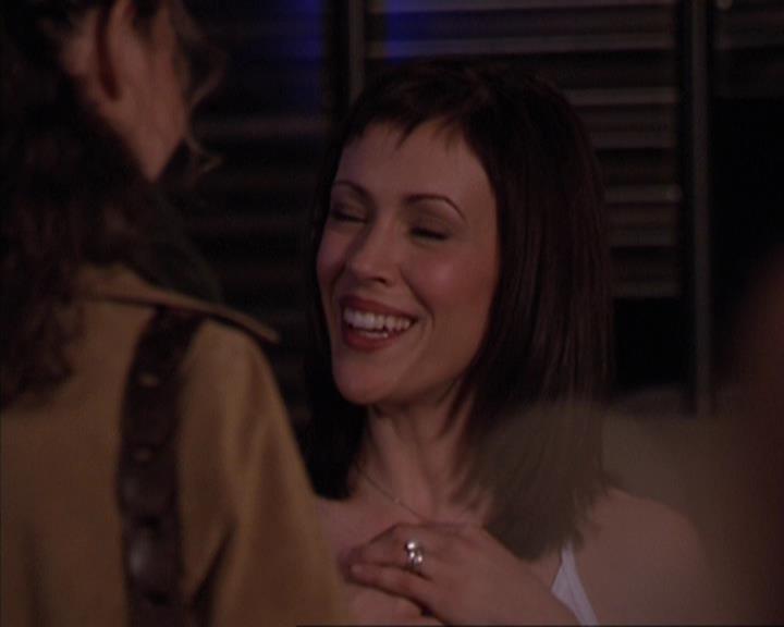 Charmed-Online-dot-416TheFifthHalliwell2266.jpg