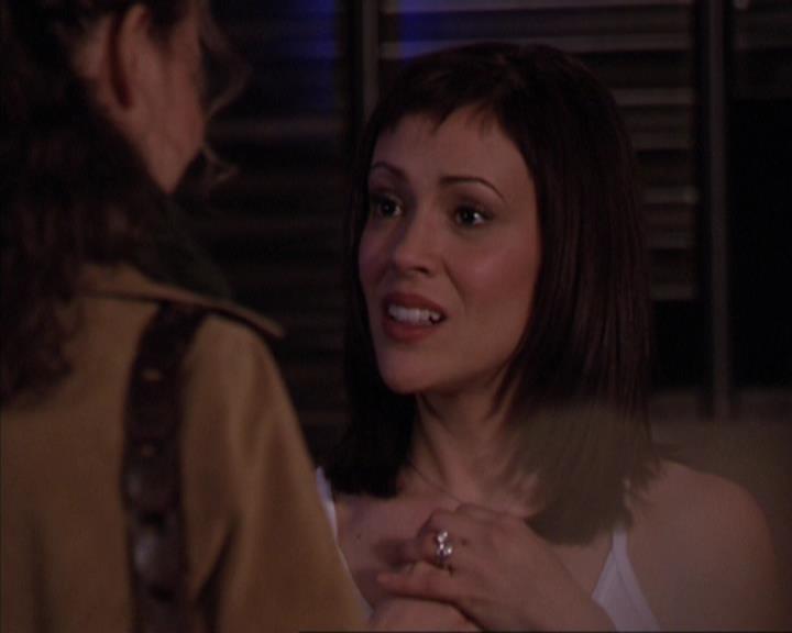 Charmed-Online-dot-416TheFifthHalliwell2269.jpg