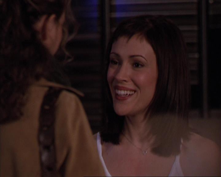 Charmed-Online-dot-416TheFifthHalliwell2271.jpg