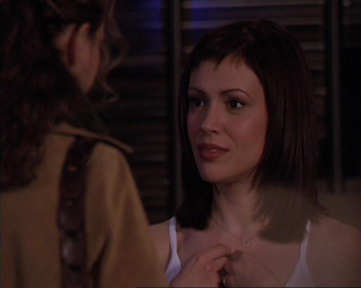 Charmed-Online-dot-416TheFifthHalliwell2276.jpg