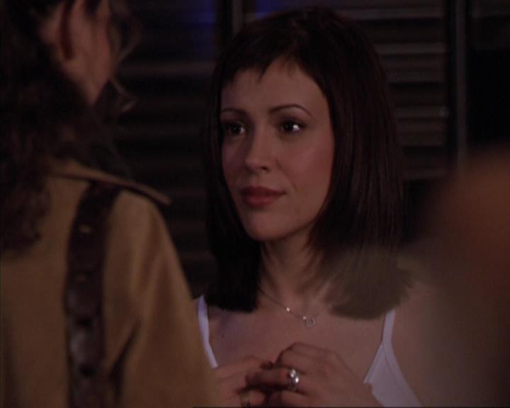 Charmed-Online-dot-416TheFifthHalliwell2291.jpg