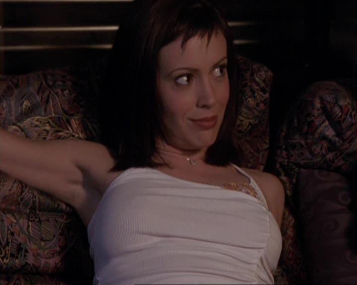 Charmed-Online-dot-416TheFifthHalliwell2319.jpg