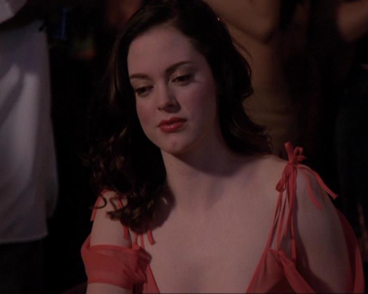 Charmed-Online-dot-416TheFifthHalliwell2344.jpg