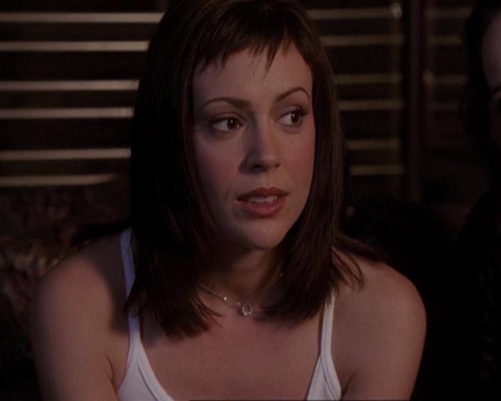 Charmed-Online-dot-416TheFifthHalliwell2348.jpg