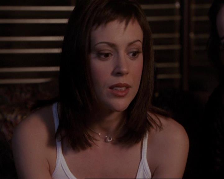 Charmed-Online-dot-416TheFifthHalliwell2349.jpg