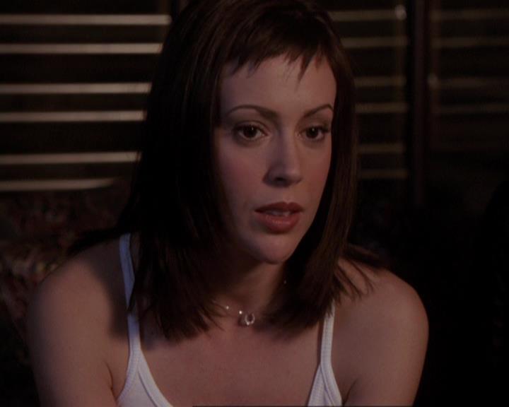 Charmed-Online-dot-416TheFifthHalliwell2351.jpg