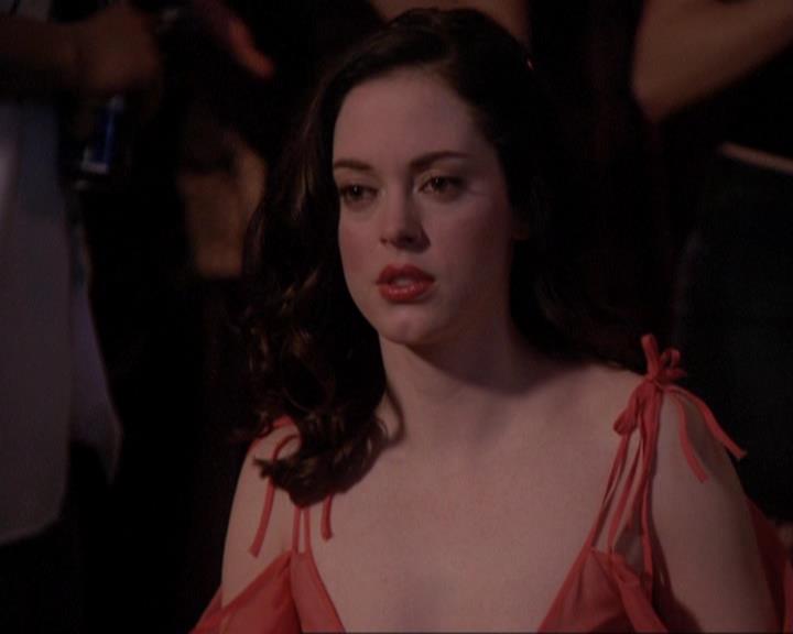 Charmed-Online-dot-416TheFifthHalliwell2354.jpg