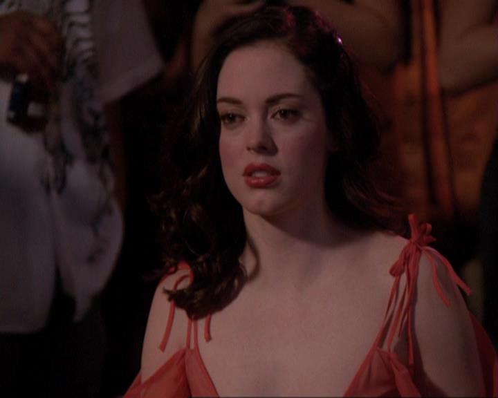 Charmed-Online-dot-416TheFifthHalliwell2359.jpg