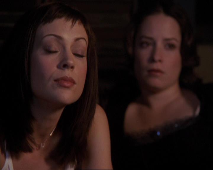 Charmed-Online-dot-416TheFifthHalliwell2362.jpg