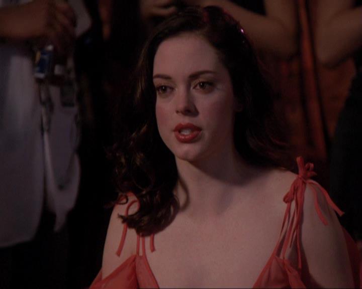 Charmed-Online-dot-416TheFifthHalliwell2364.jpg