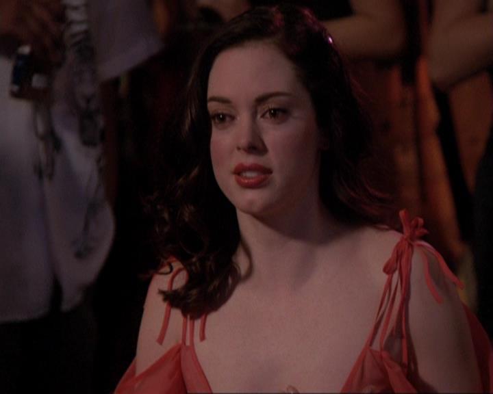 Charmed-Online-dot-416TheFifthHalliwell2367.jpg