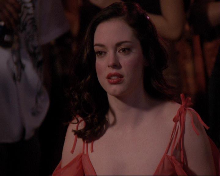 Charmed-Online-dot-416TheFifthHalliwell2370.jpg