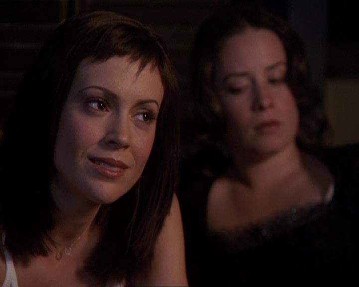 Charmed-Online-dot-416TheFifthHalliwell2376.jpg