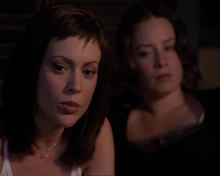 Charmed-Online-dot-416TheFifthHalliwell2377.jpg