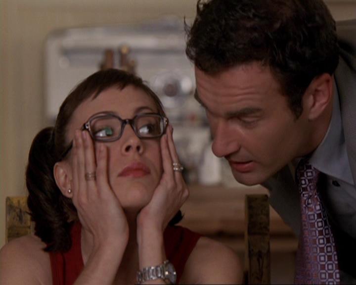 Charmed-Online-dot-417SavingPrivateLeo0067.jpg