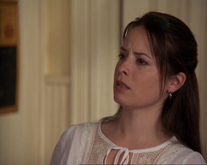 Charmed-Online-dot-417SavingPrivateLeo0121.jpg