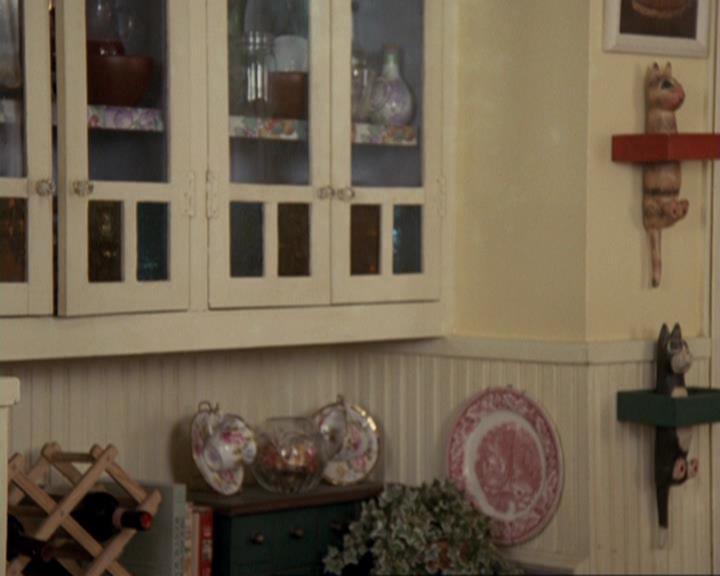 Charmed-Online-dot-417SavingPrivateLeo0123.jpg