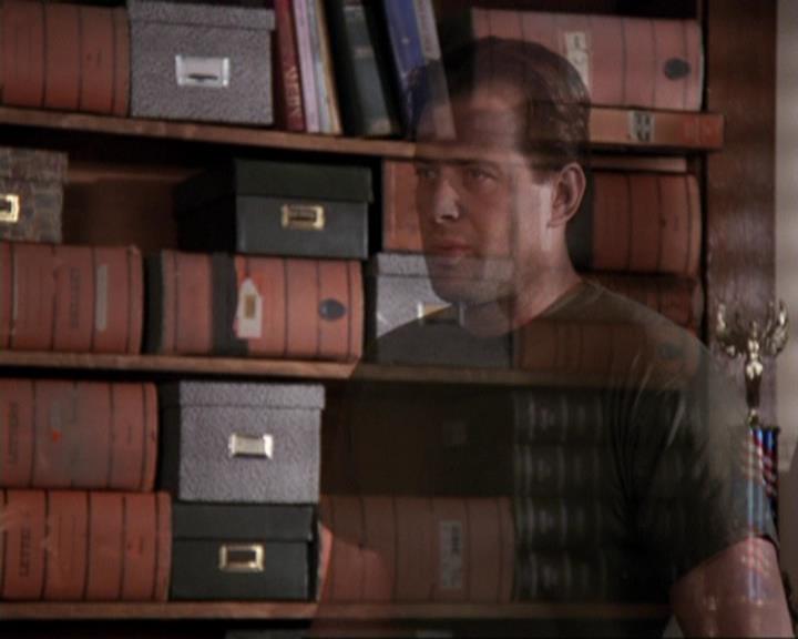 Charmed-Online-dot-417SavingPrivateLeo0157.jpg
