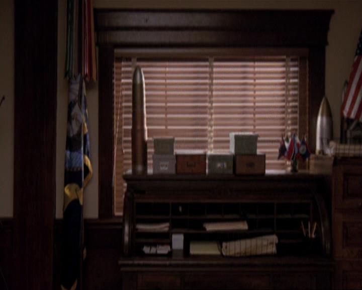 Charmed-Online-dot-417SavingPrivateLeo0218.jpg