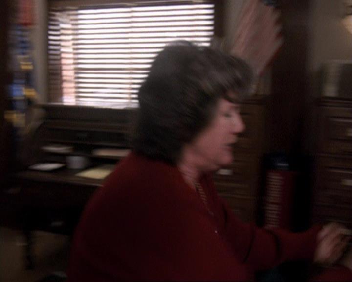 Charmed-Online-dot-417SavingPrivateLeo0226.jpg Charmed-Online-dot-417SavingPrivateLeo0226.jpg