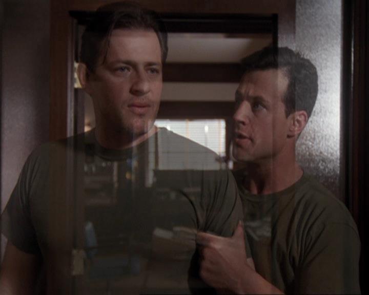 Charmed-Online-dot-417SavingPrivateLeo0240.jpg