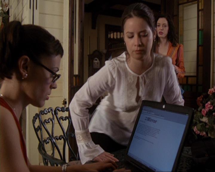 Charmed-Online-dot-417SavingPrivateLeo0308.jpg