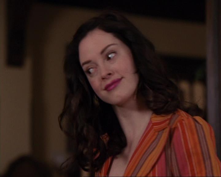 Charmed-Online-dot-417SavingPrivateLeo0319.jpg