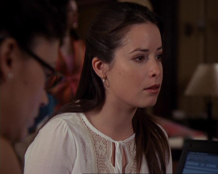 Charmed-Online-dot-417SavingPrivateLeo0323.jpg