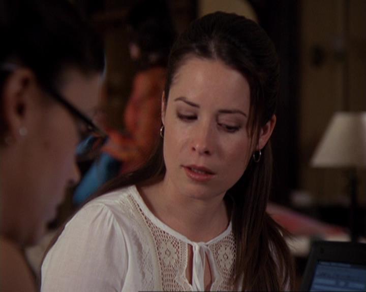 Charmed-Online-dot-417SavingPrivateLeo0328.jpg