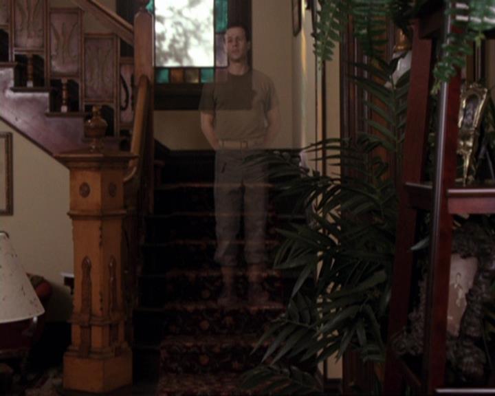 Charmed-Online-dot-417SavingPrivateLeo0346.jpg
