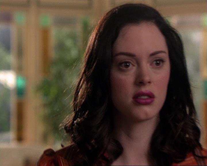 Charmed-Online-dot-417SavingPrivateLeo0394.jpg