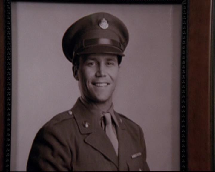 Charmed-Online-dot-417SavingPrivateLeo0410.jpg