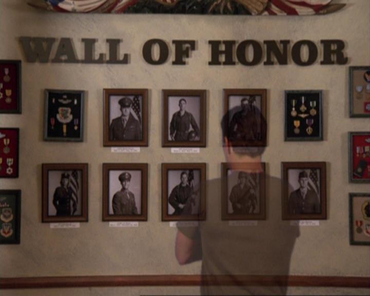 Charmed-Online-dot-417SavingPrivateLeo0418.jpg