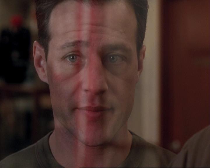 Charmed-Online-dot-417SavingPrivateLeo0446.jpg