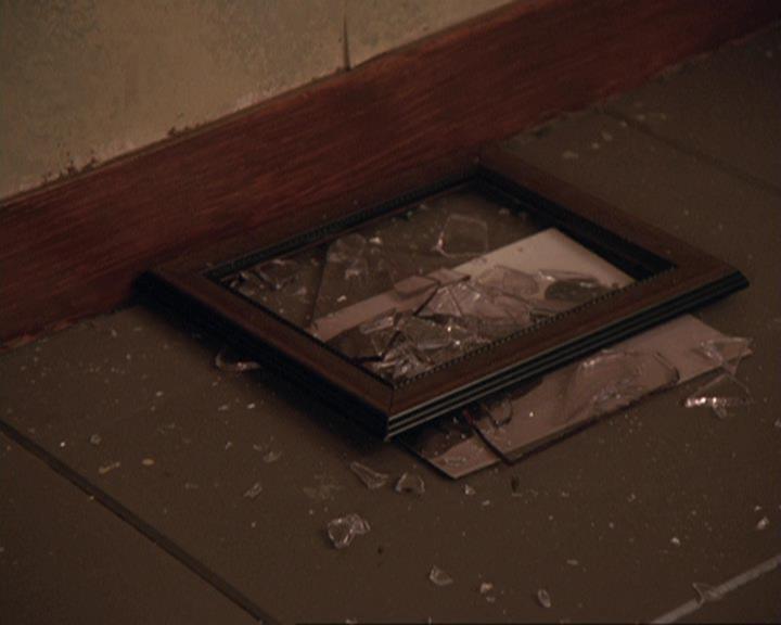 Charmed-Online-dot-417SavingPrivateLeo0462.jpg