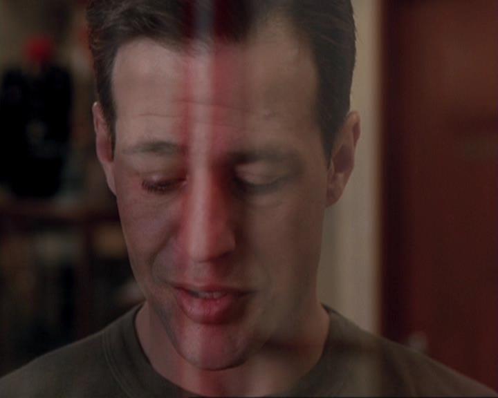 Charmed-Online-dot-417SavingPrivateLeo0463.jpg