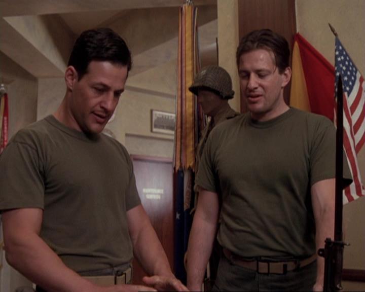Charmed-Online-dot-417SavingPrivateLeo0514.jpg