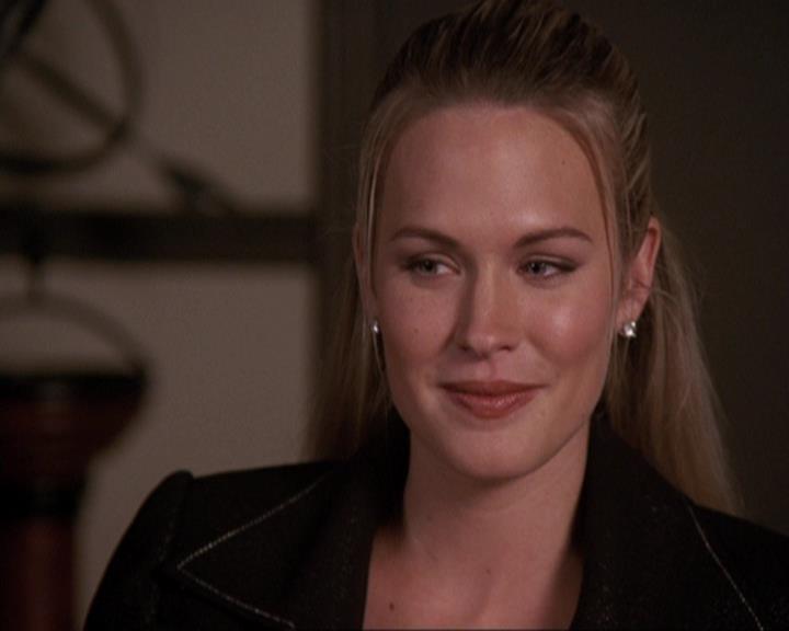 Charmed-Online-dot-417SavingPrivateLeo0557.jpg