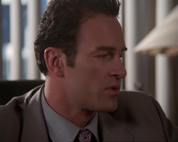 Charmed-Online-dot-417SavingPrivateLeo0559.jpg