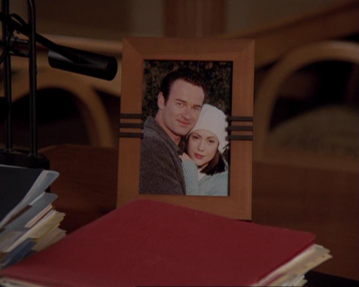 Charmed-Online-dot-417SavingPrivateLeo0571.jpg
