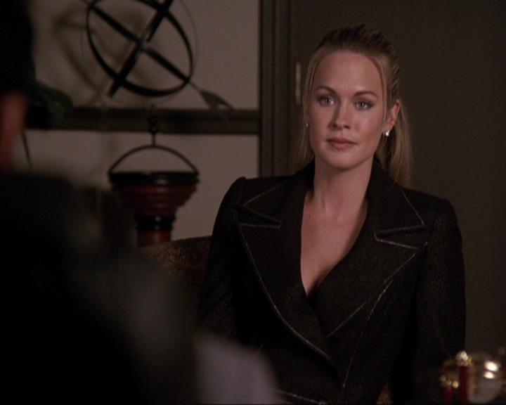 Charmed-Online-dot-417SavingPrivateLeo0574.jpg
