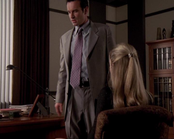 Charmed-Online-dot-417SavingPrivateLeo0581.jpg
