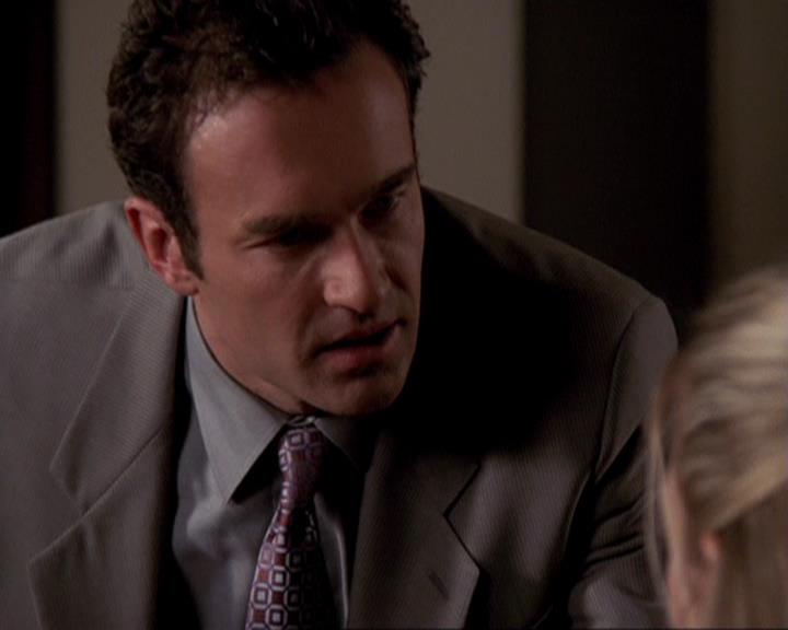 Charmed-Online-dot-417SavingPrivateLeo0593.jpg