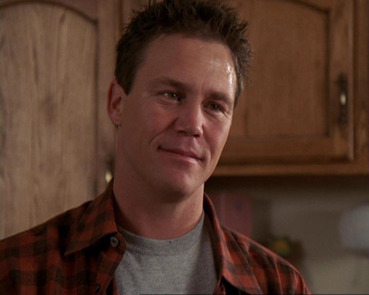 Charmed-Online-dot-417SavingPrivateLeo0664.jpg