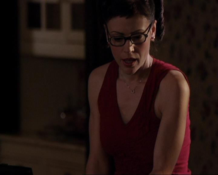 Charmed-Online-dot-417SavingPrivateLeo0709.jpg