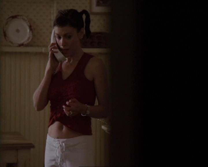 Charmed-Online-dot-417SavingPrivateLeo0767.jpg