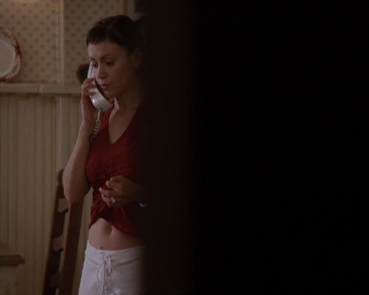 Charmed-Online-dot-417SavingPrivateLeo0768.jpg