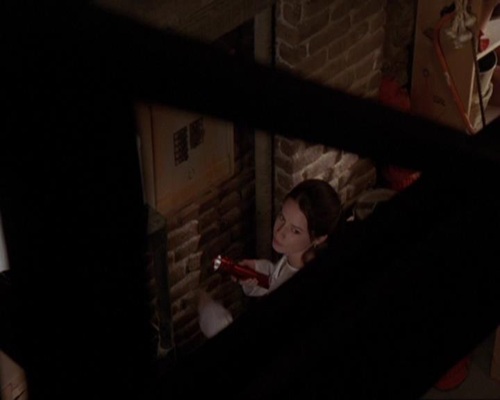 Charmed-Online-dot-417SavingPrivateLeo0770.jpg