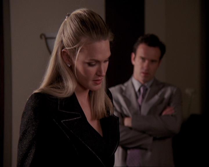 Charmed-Online-dot-417SavingPrivateLeo0776.jpg