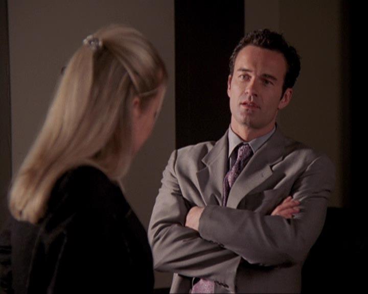 Charmed-Online-dot-417SavingPrivateLeo0780.jpg
